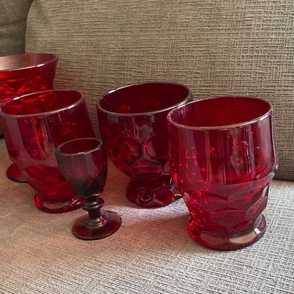 4 Vintage Ruby Red Glasses - 2 Georgian, 1 Imperial Provincial, 1 Fostoria Argus - Picture 4 of 9